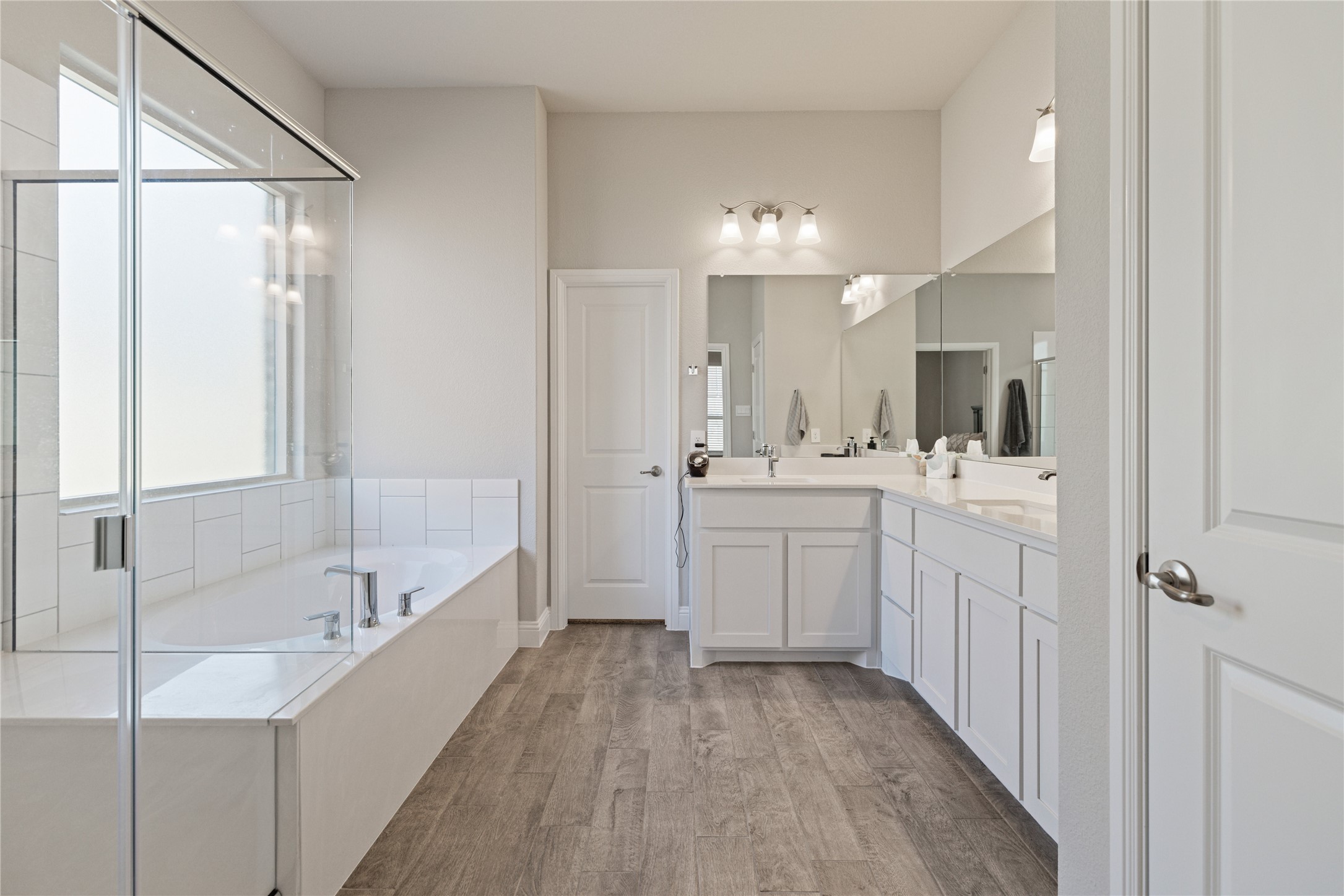 3008 Somerset Close Place