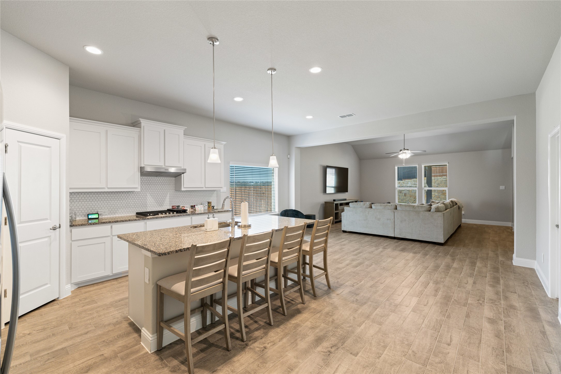 3008 Somerset Close Place