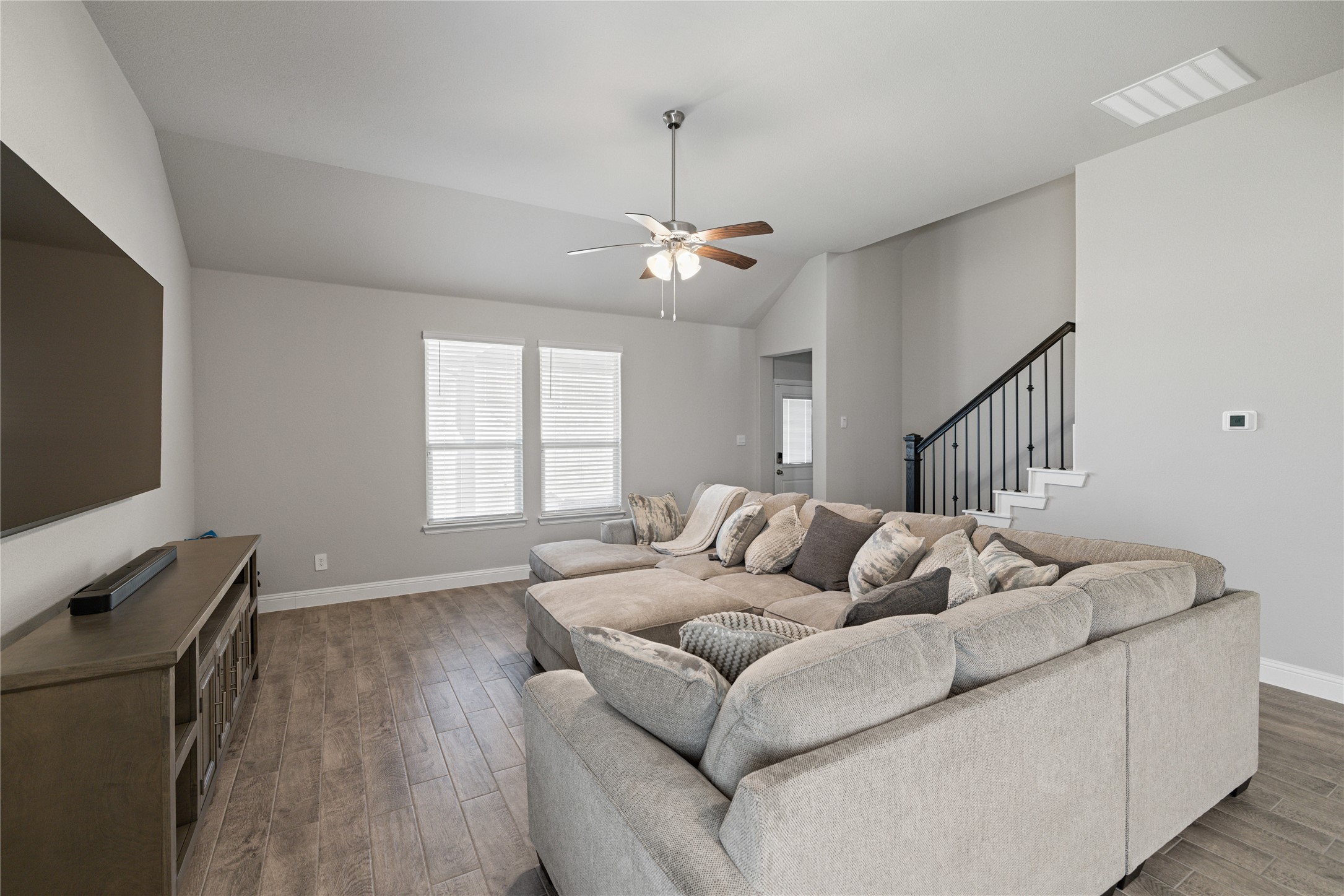 3008 Somerset Close Place