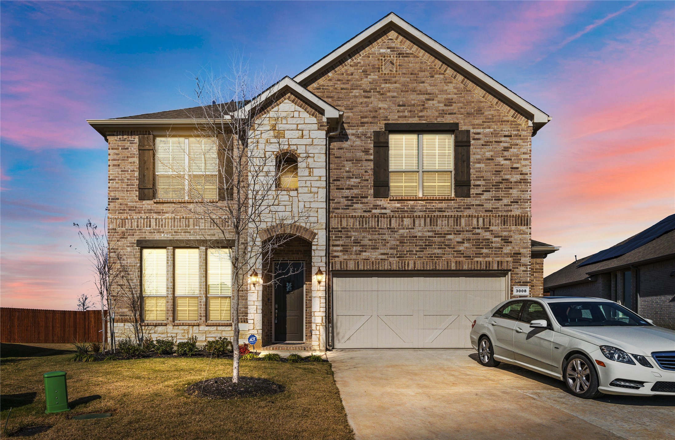 3008 Somerset Close Place