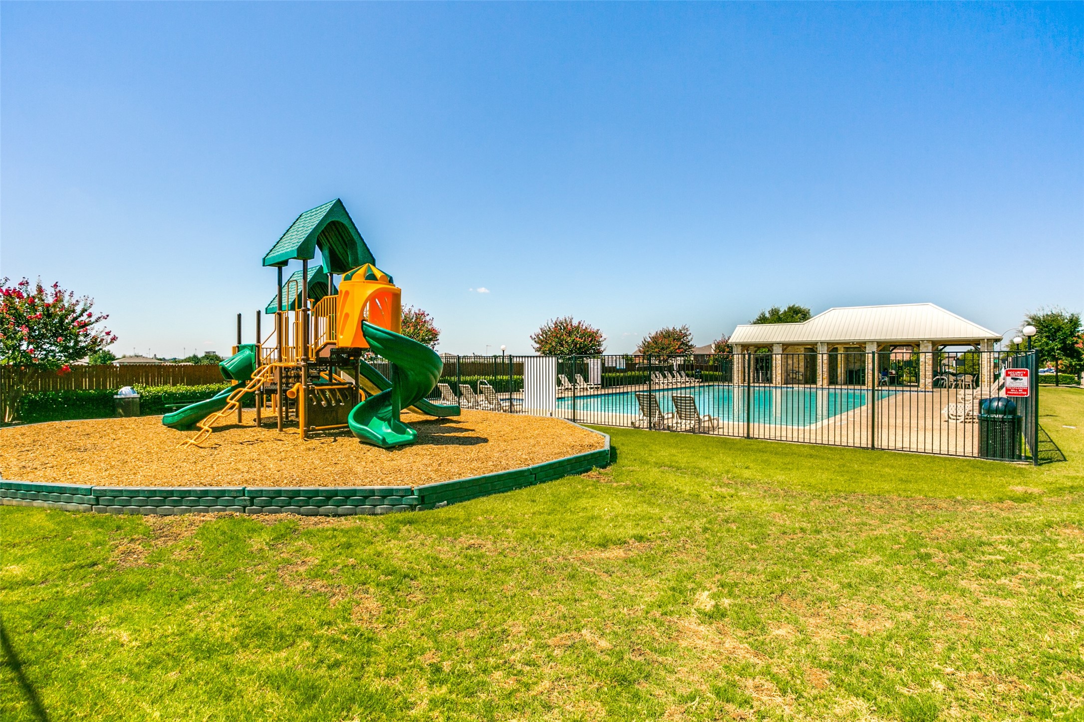 16504 Cowboy Trail