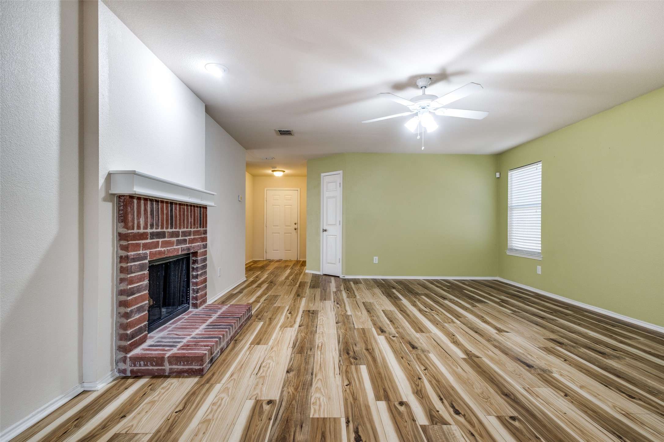16504 Cowboy Trail