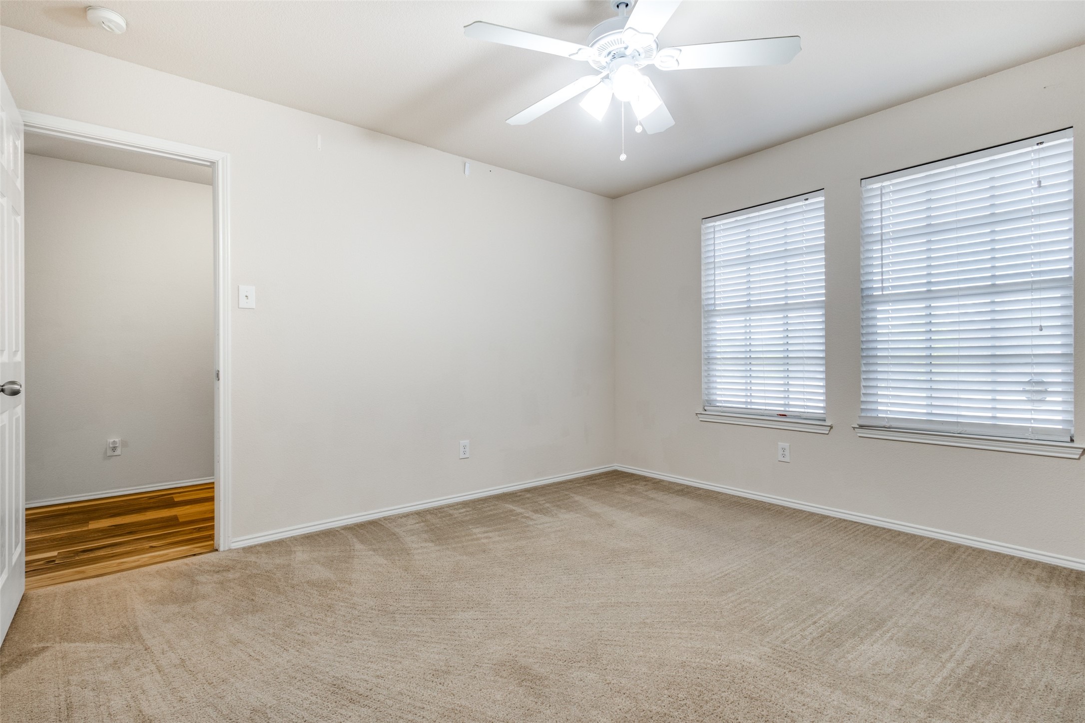 16504 Cowboy Trail