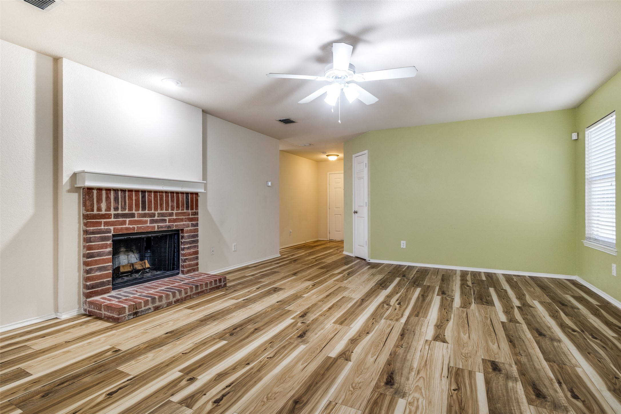 16504 Cowboy Trail