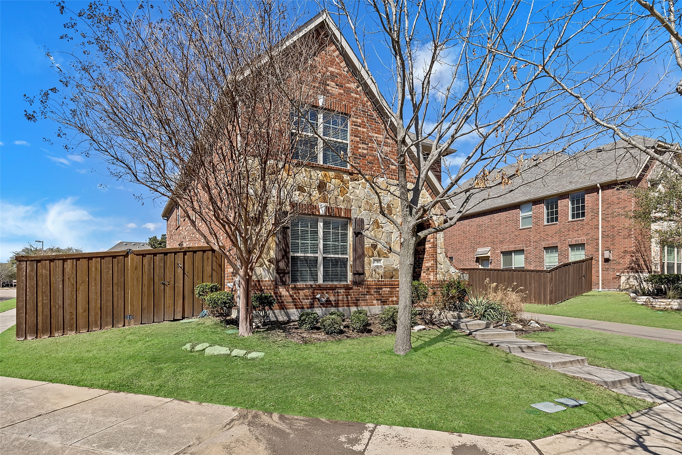 1707 Estacado Drive