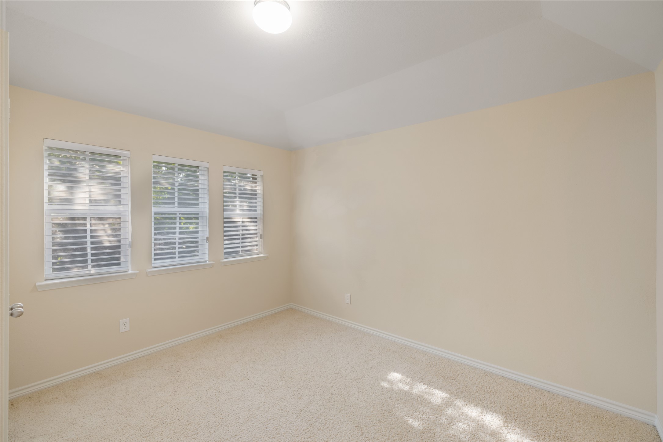 6525 Renewal Road