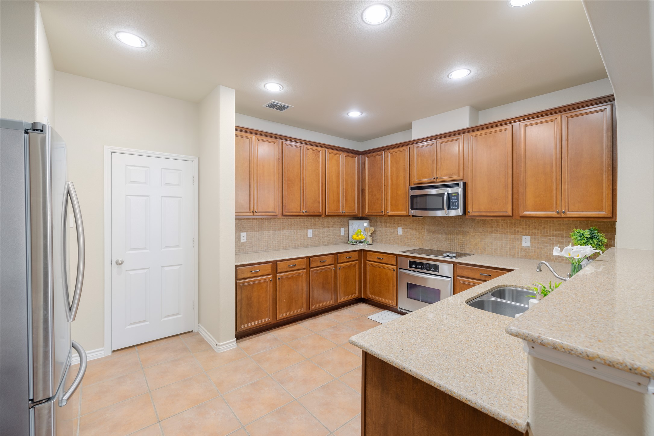 6525 Renewal Road