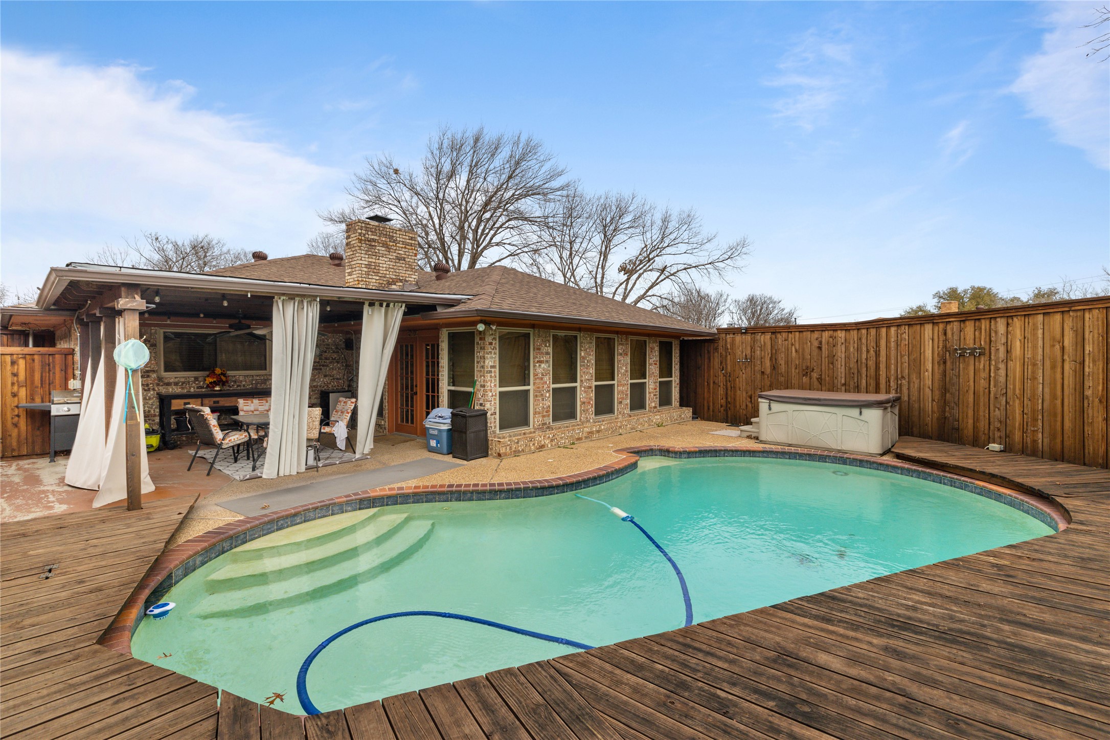 1925 Aspen Drive