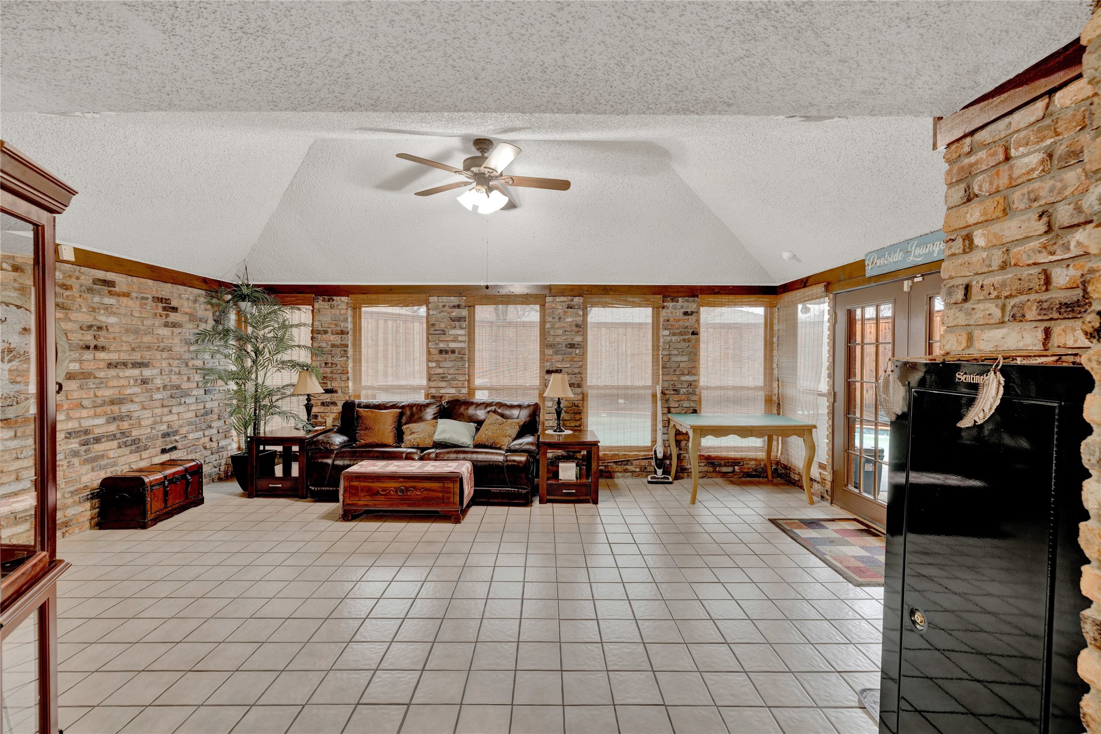 1925 Aspen Drive