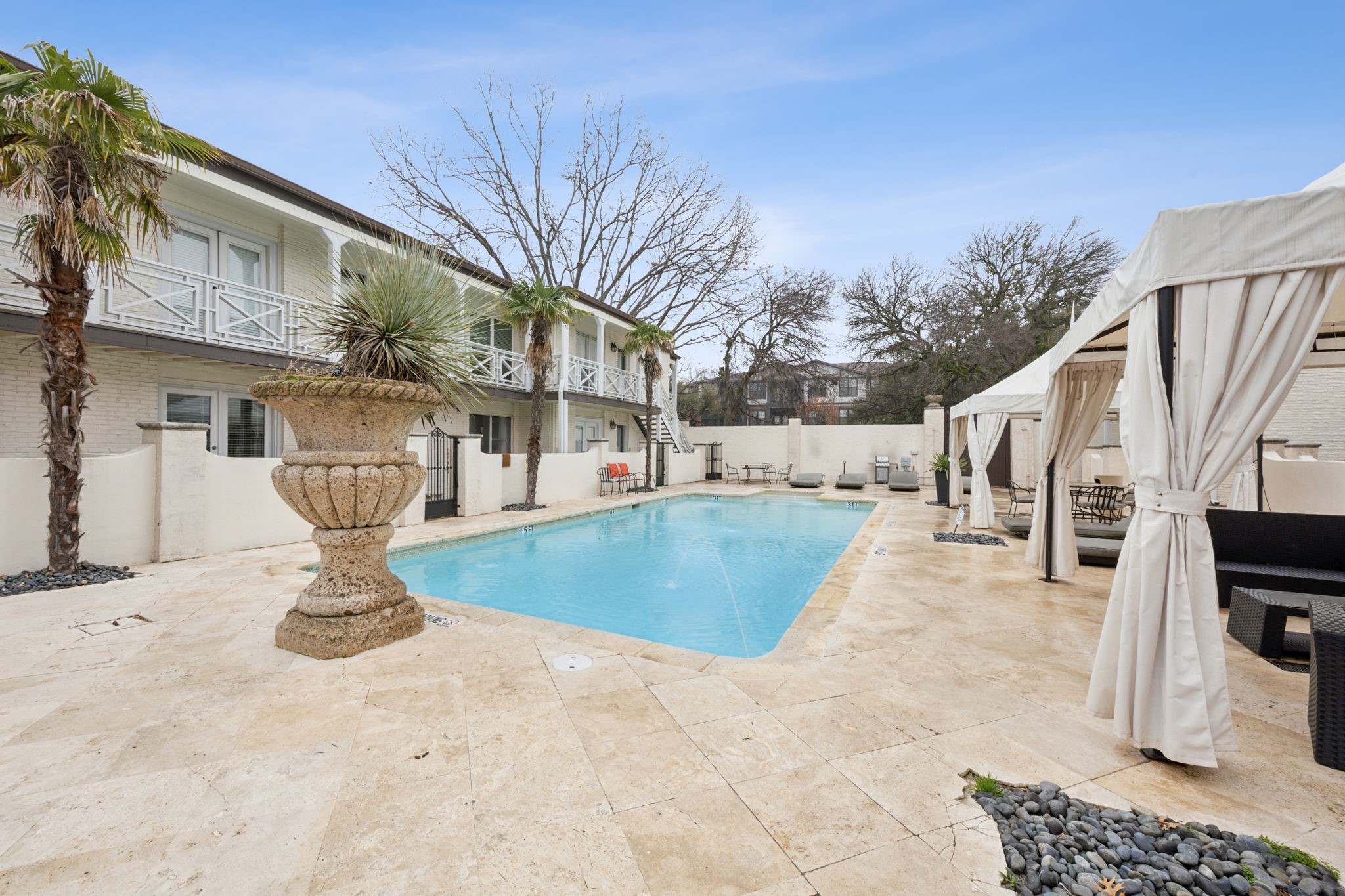 5931 E University Boulevard 123