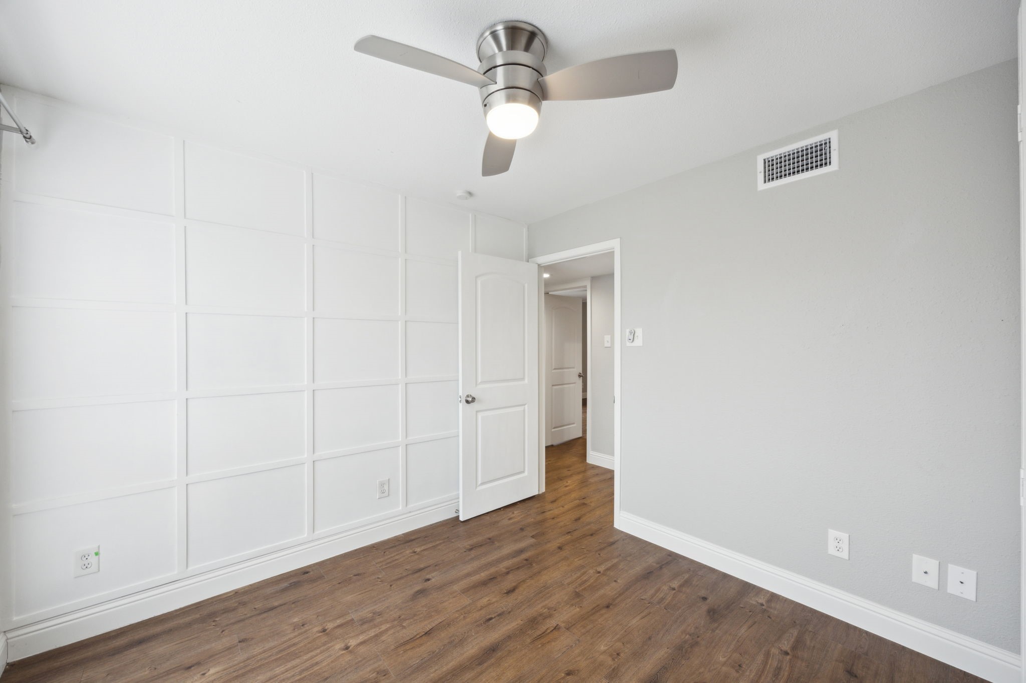 5931 E University Boulevard 123