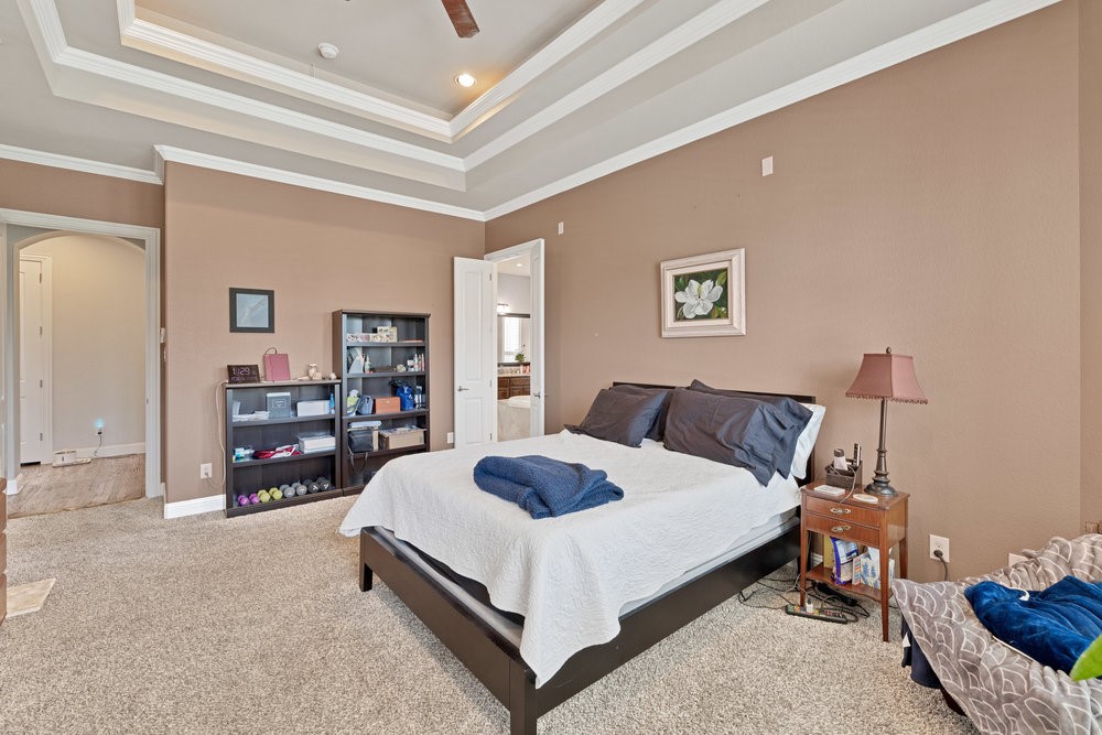 2885 Forest Hills Drive