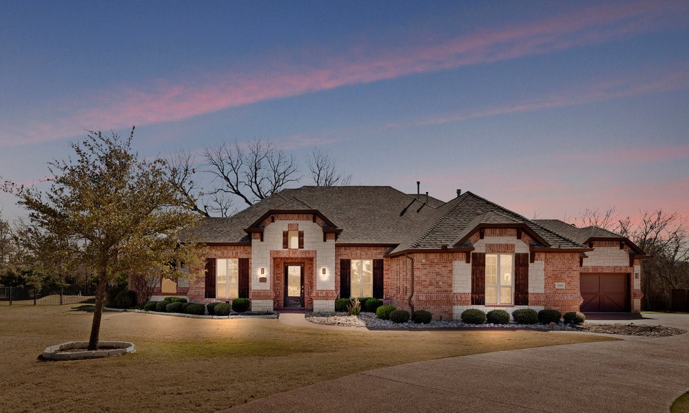 2885 Forest Hills Drive