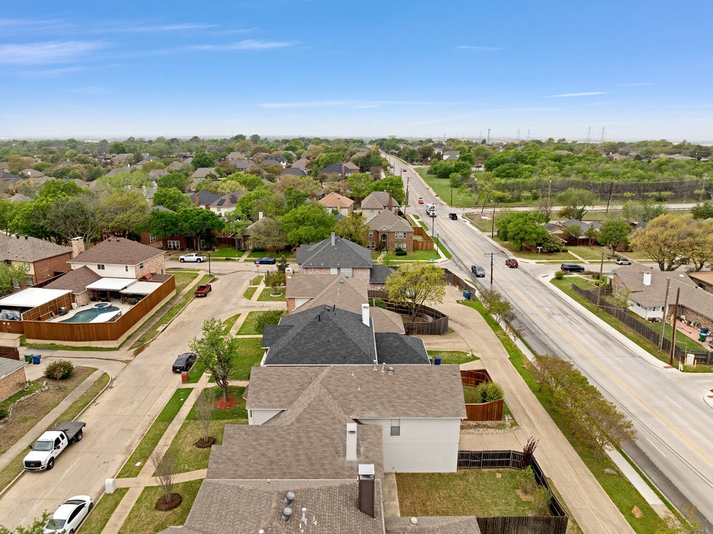 1407 Sutton Drive