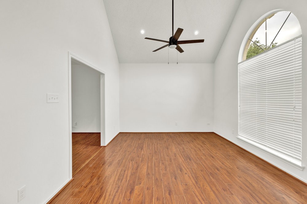1407 Sutton Drive