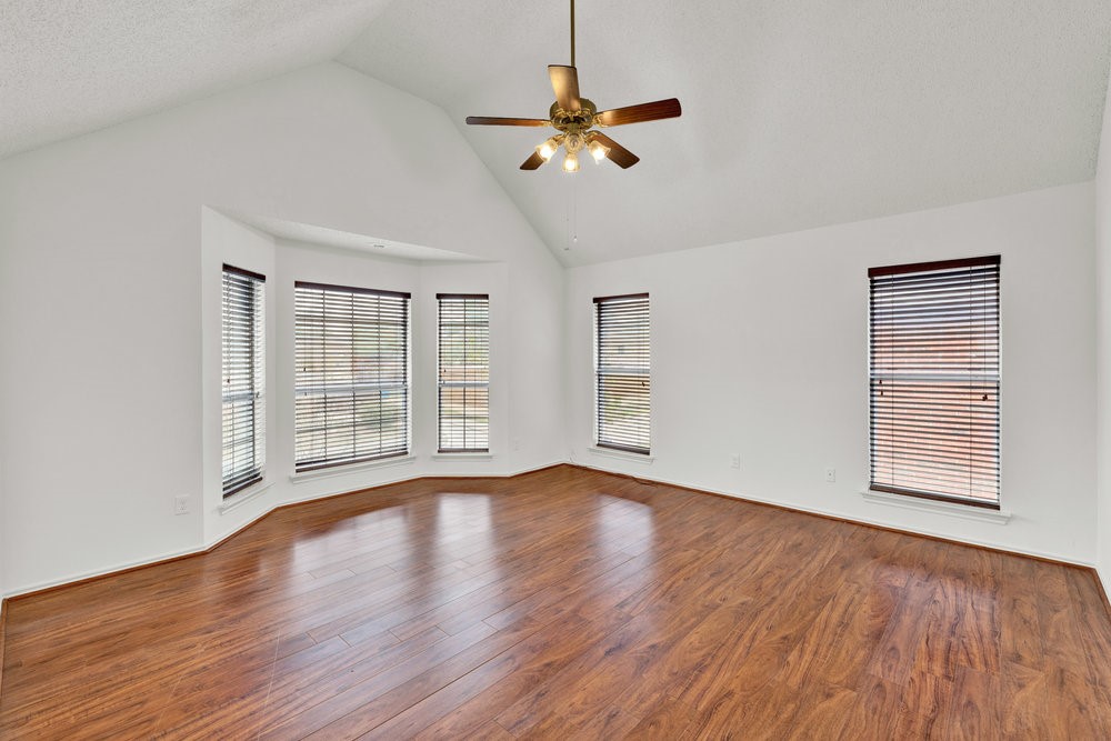 1407 Sutton Drive