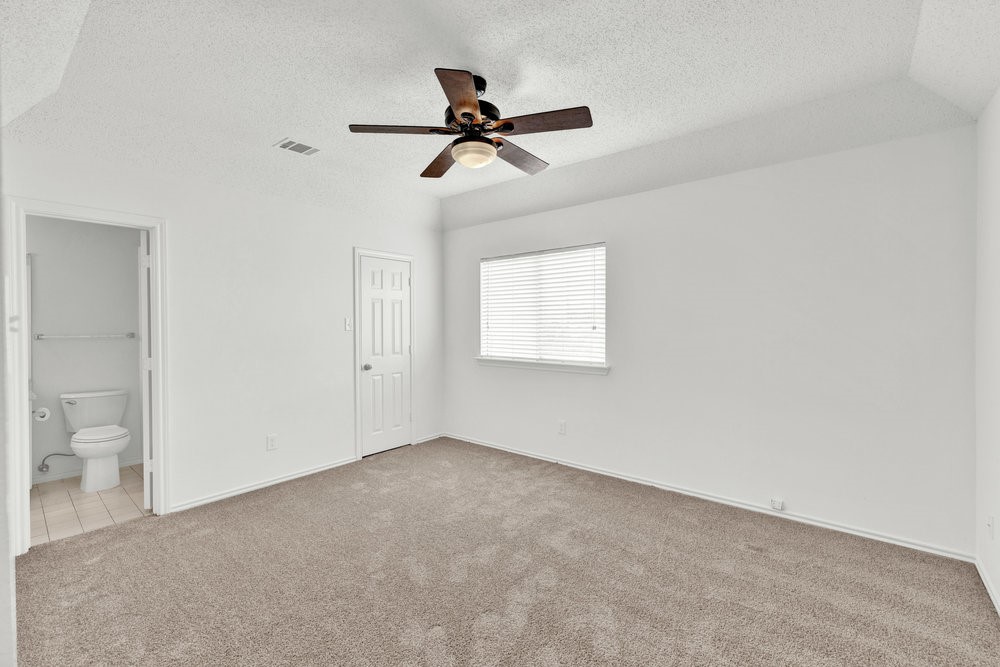 1407 Sutton Drive