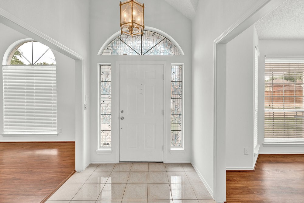 1407 Sutton Drive