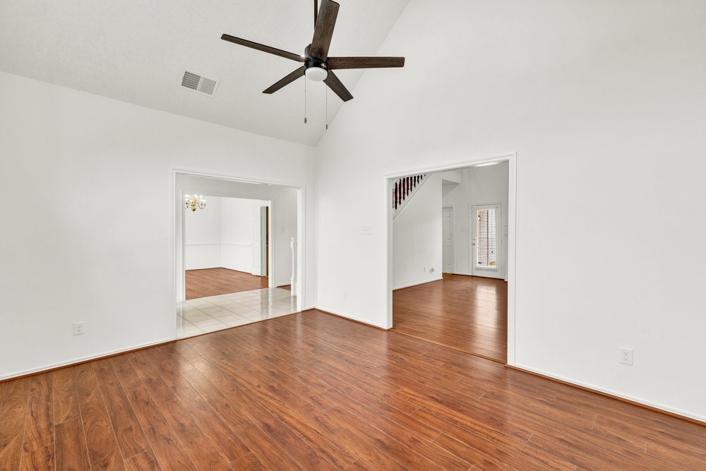 1407 Sutton Drive