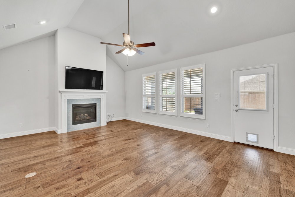 138 Nix Drive