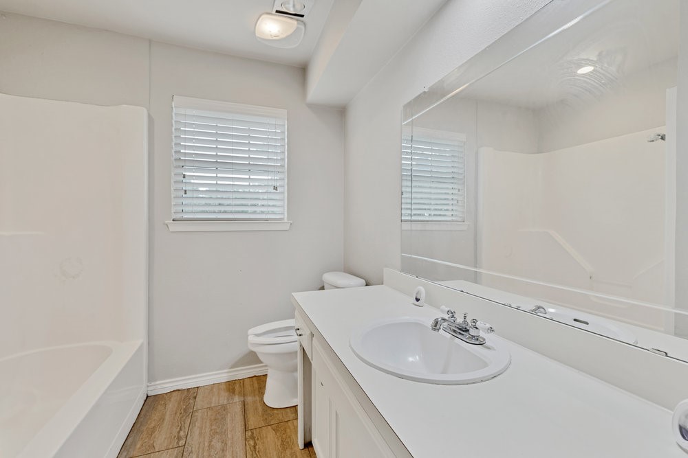 914 Glengarden Street