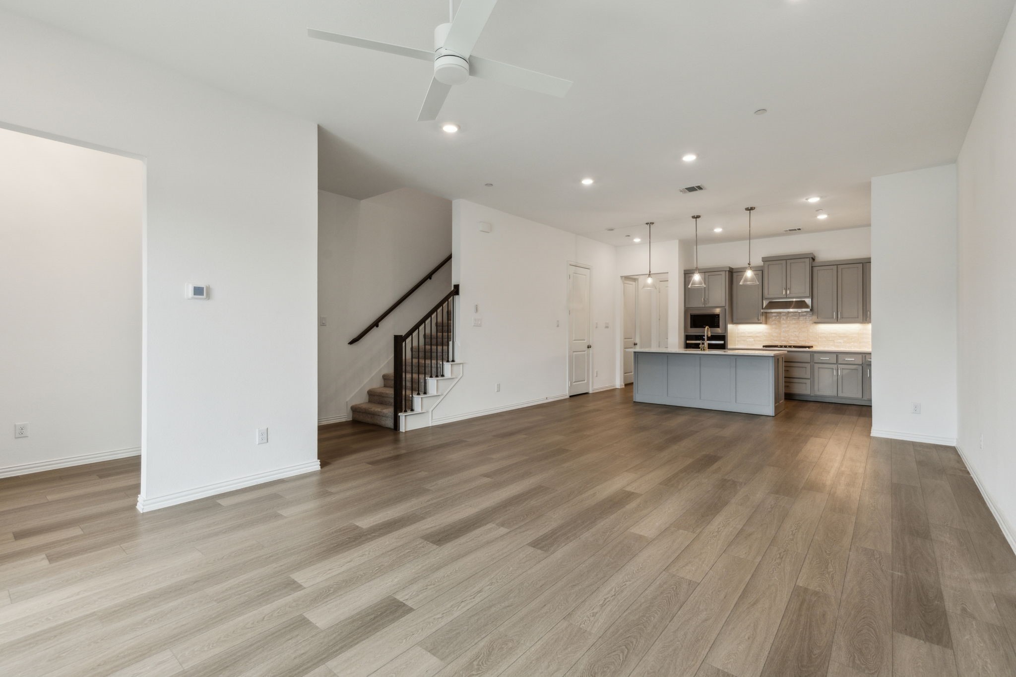 1276 Daybreak Drive