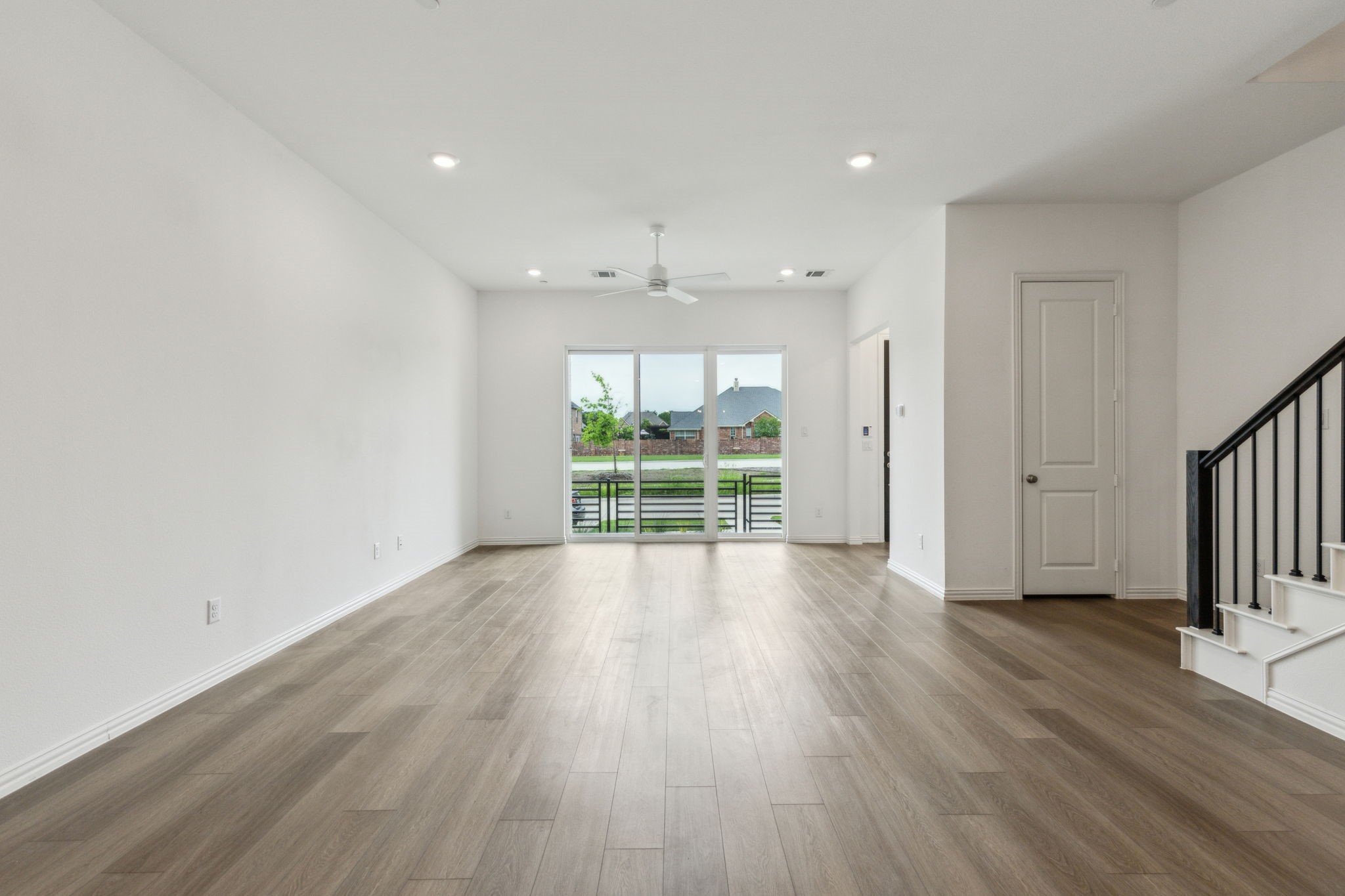1276 Daybreak Drive