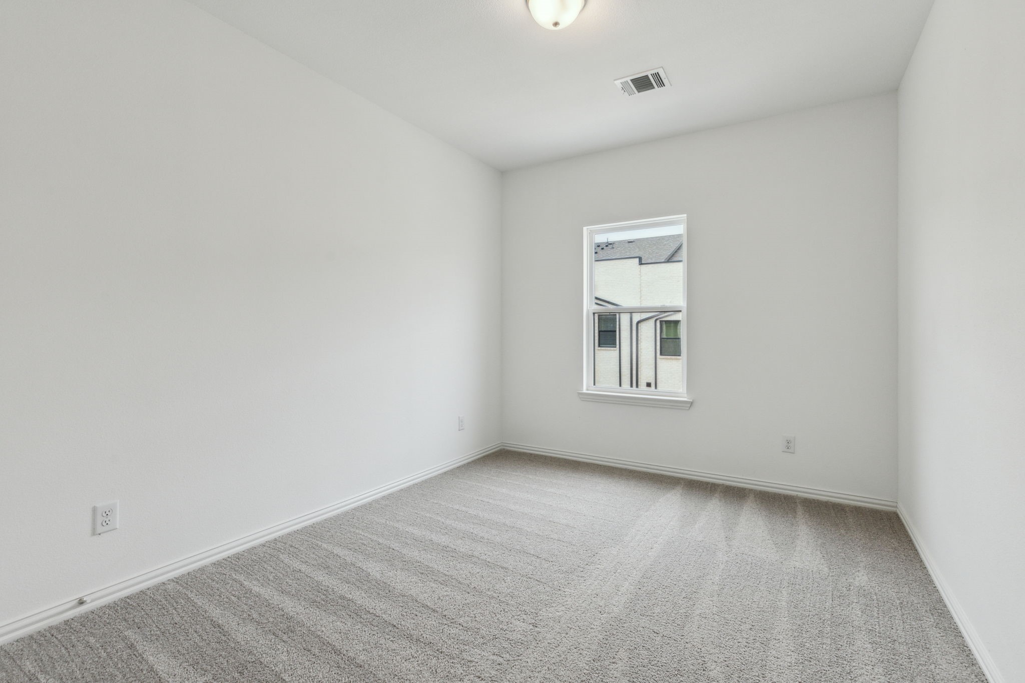 1276 Daybreak Drive