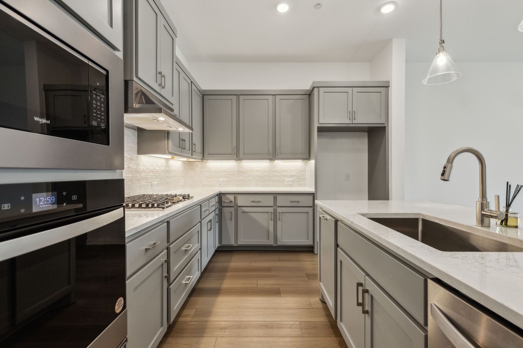 1276 Daybreak Drive
