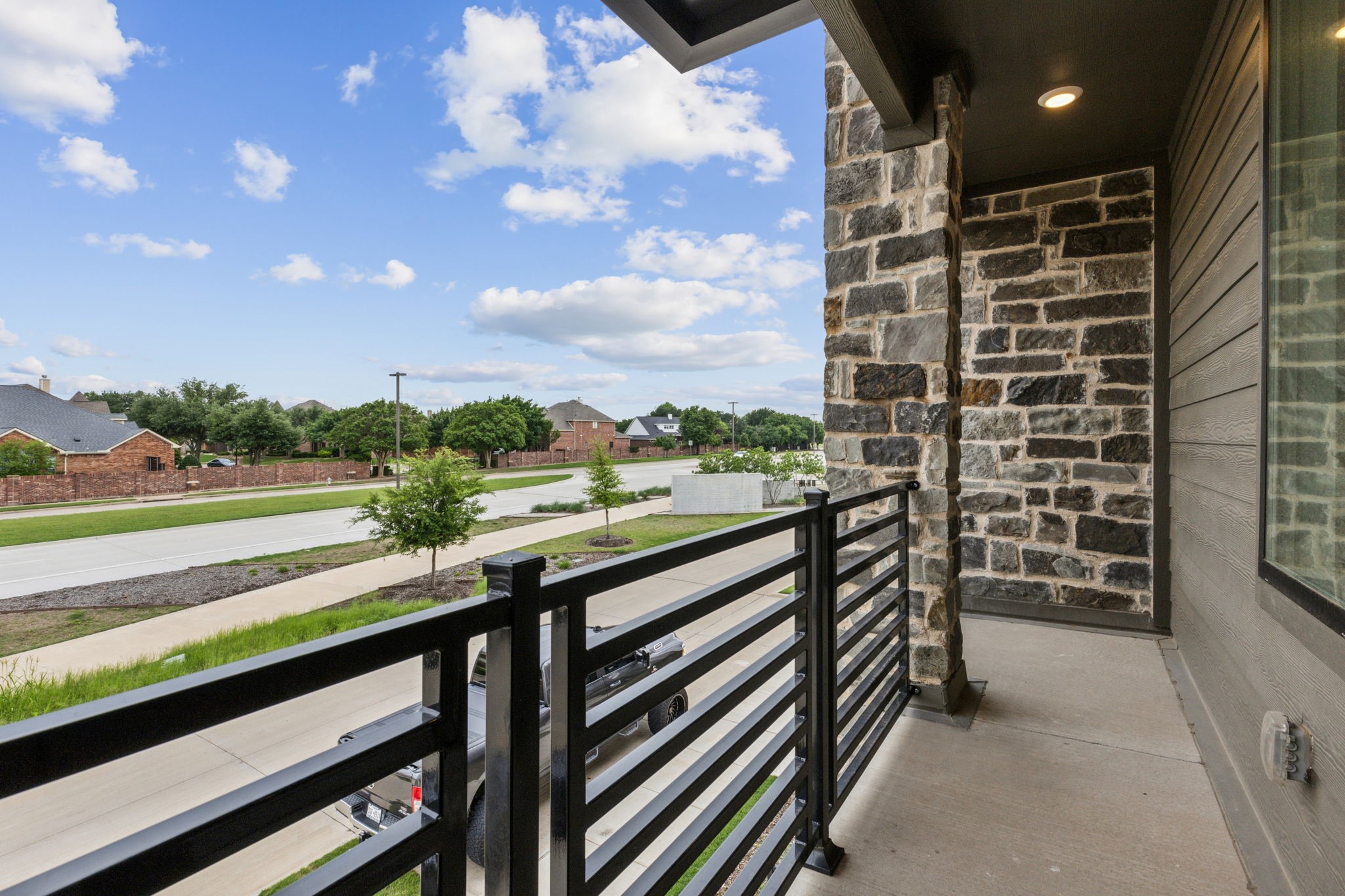 1276 Daybreak Drive