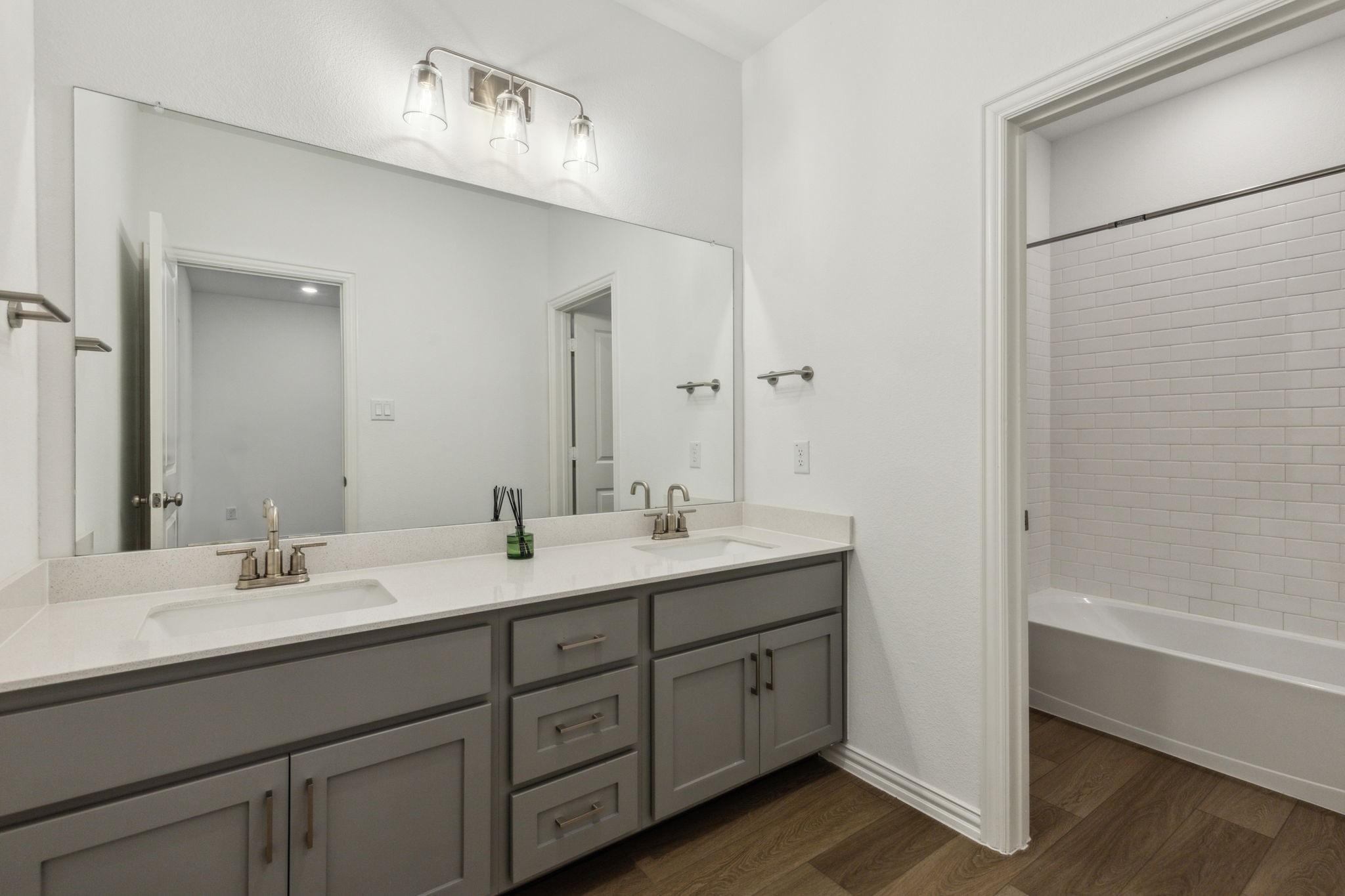 1276 Daybreak Drive