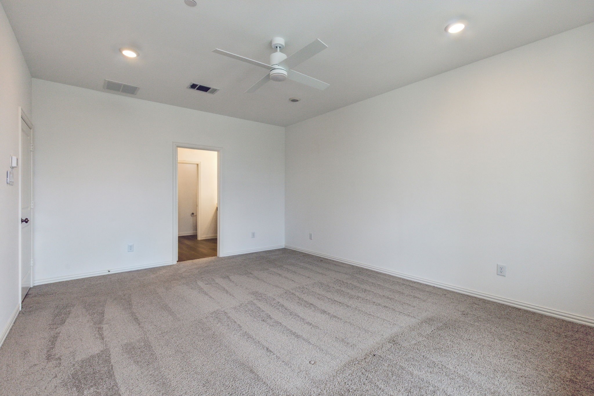1276 Daybreak Drive