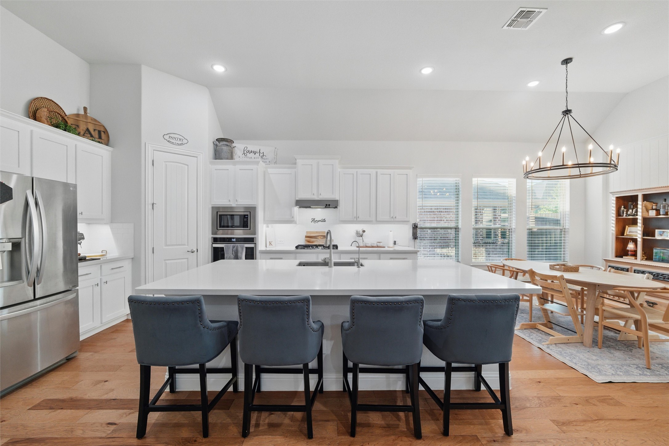 1105 Collared Dove Drive