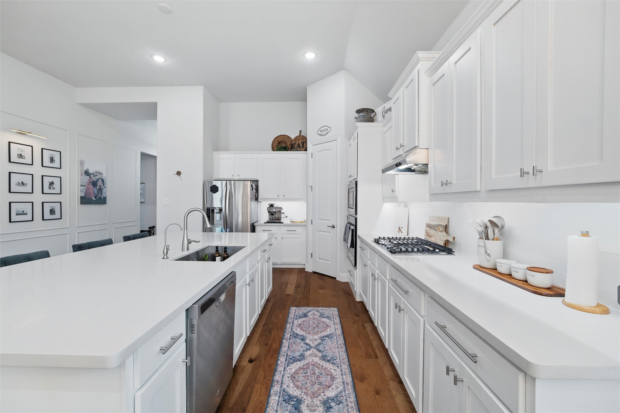 1105 Collared Dove Drive