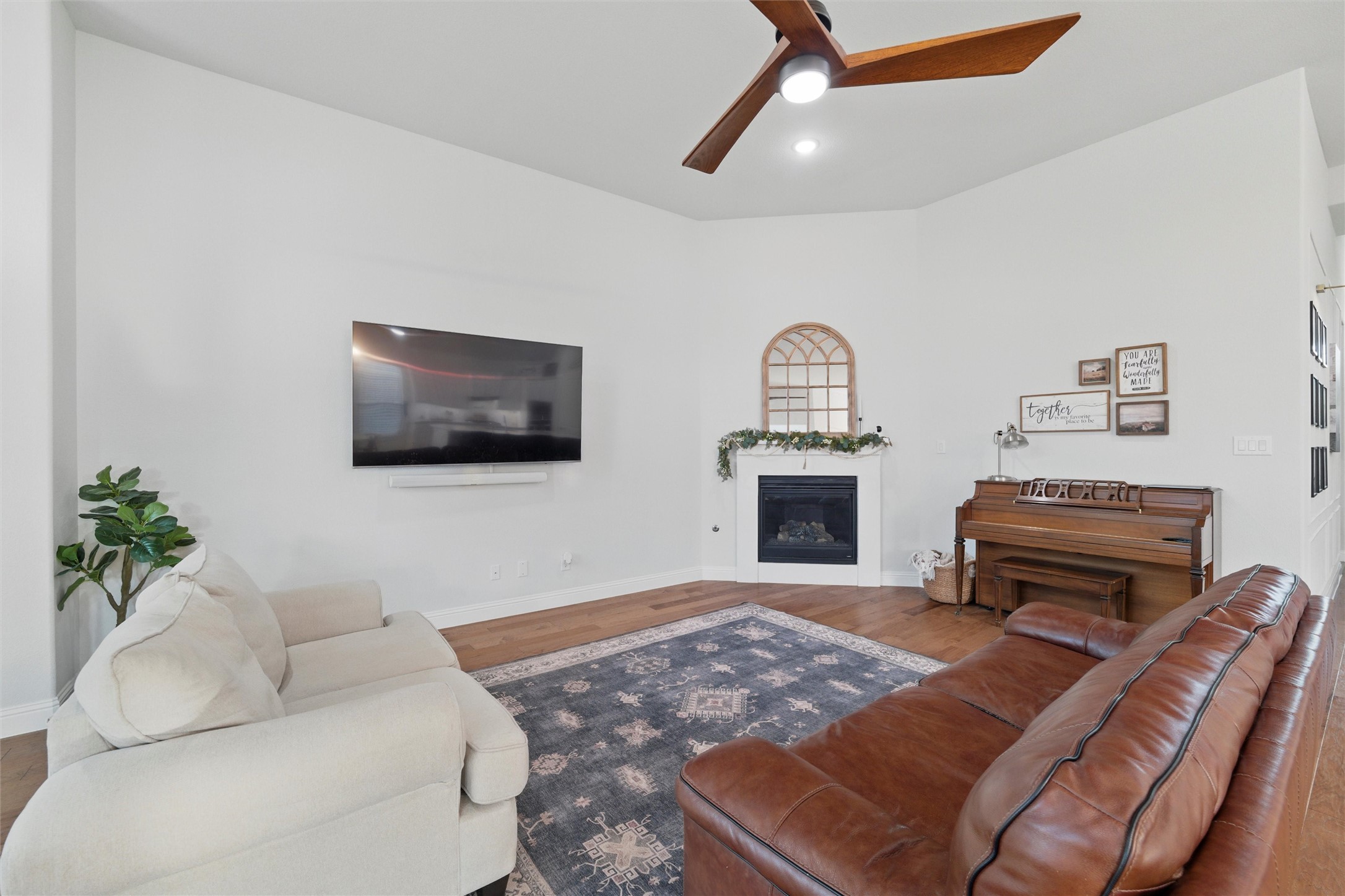 1105 Collared Dove Drive