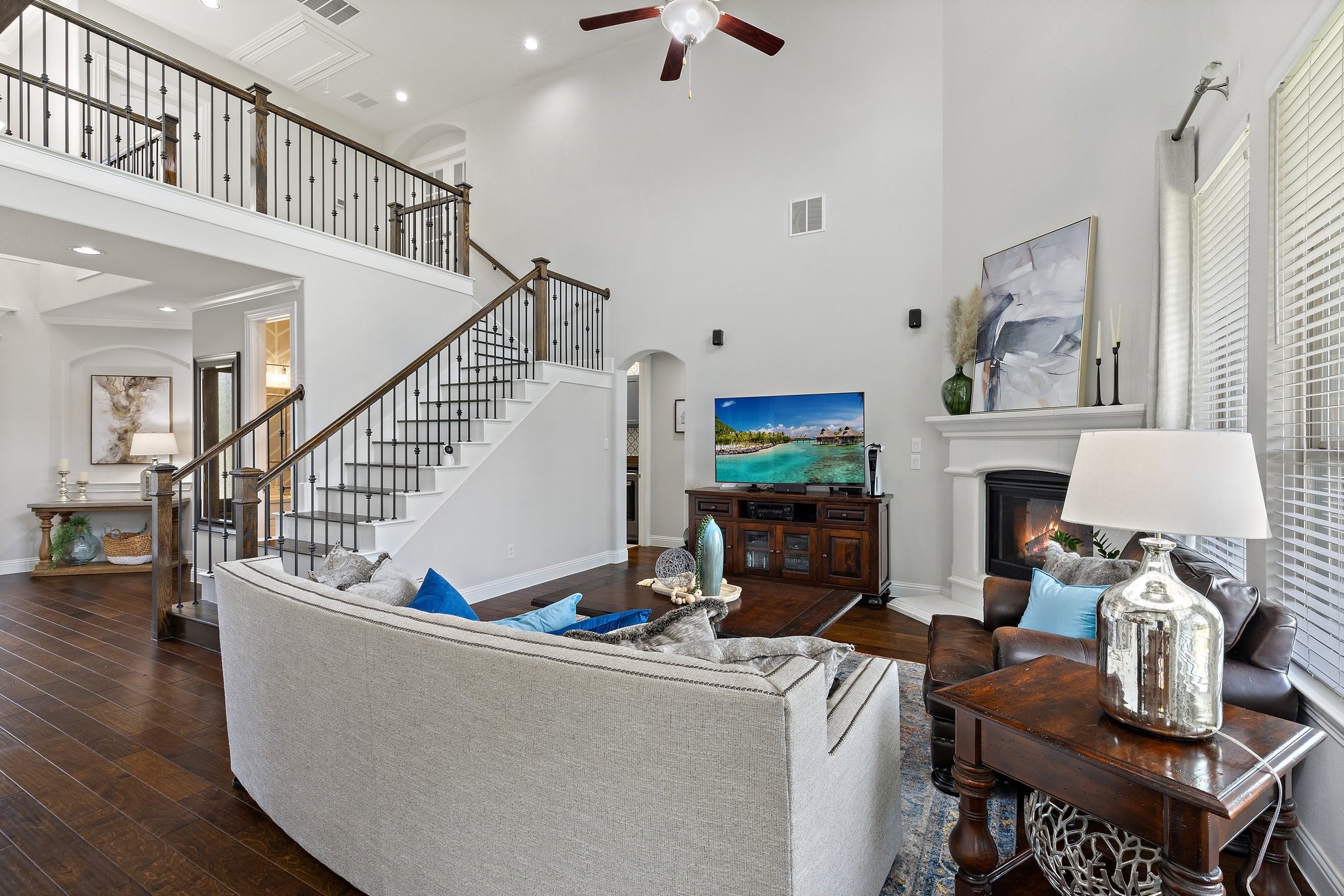 2851 Clearwater Drive