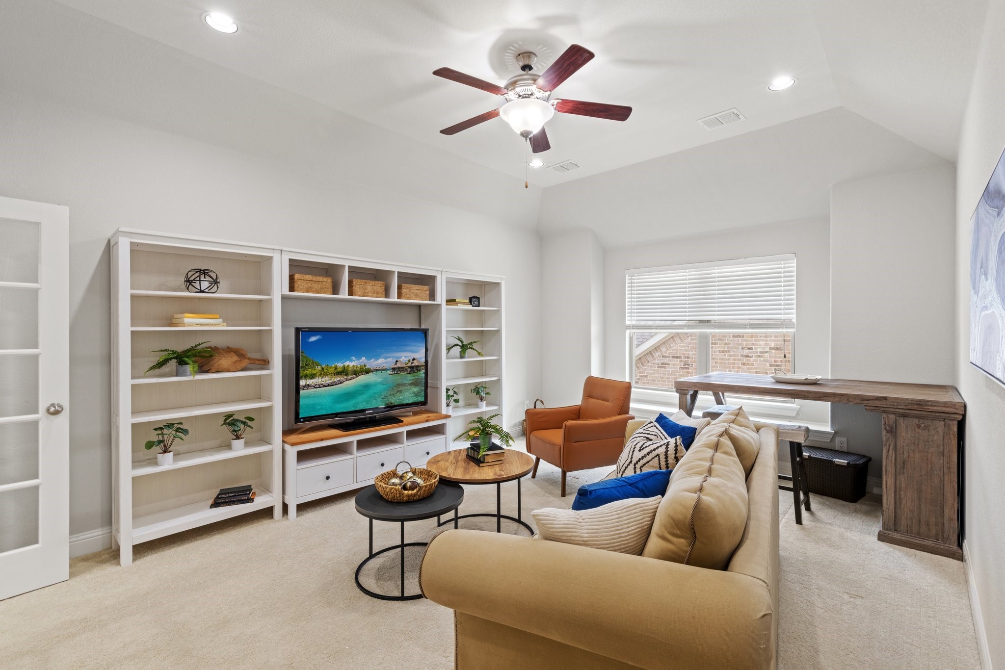 2851 Clearwater Drive