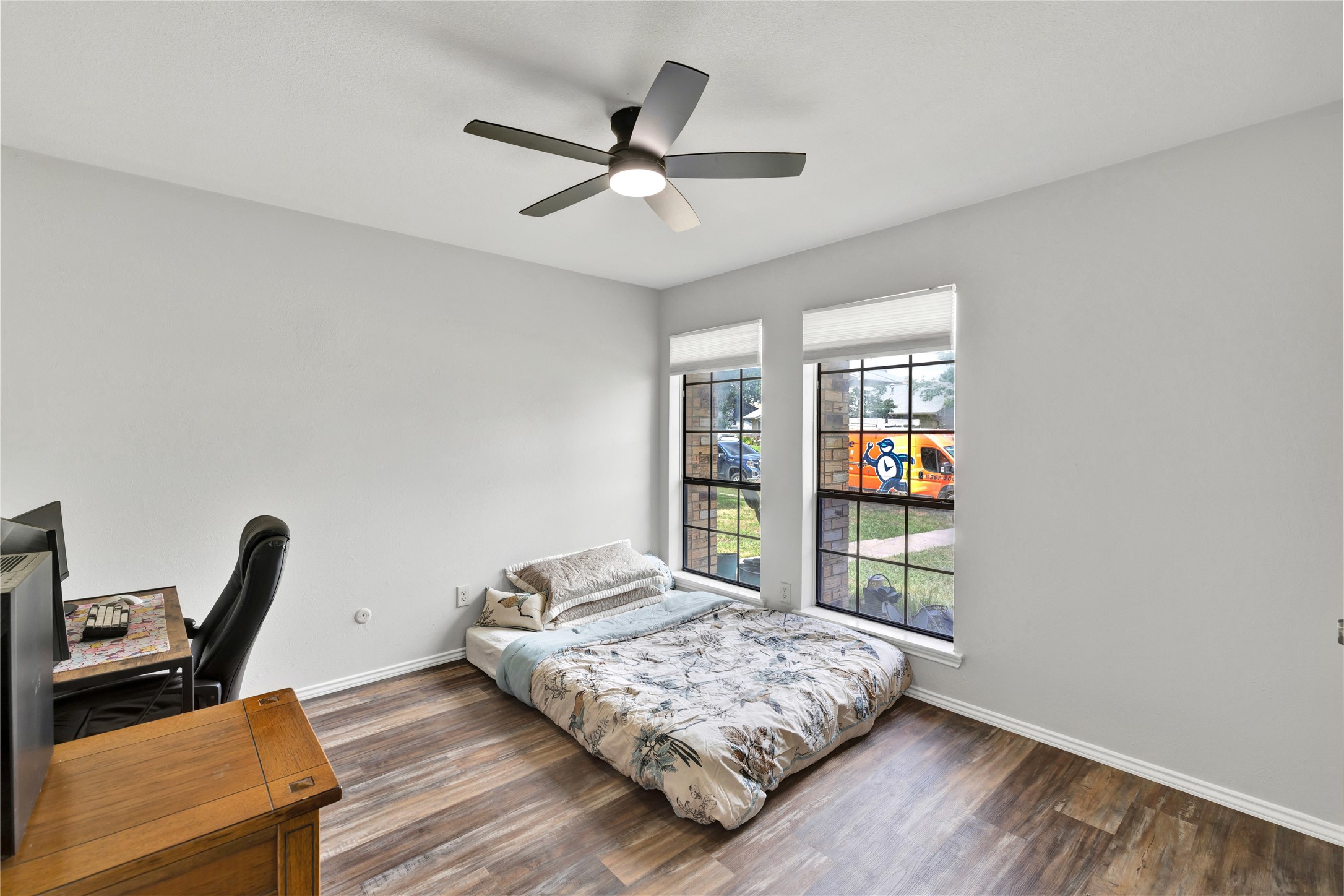 1603 Versailles Drive