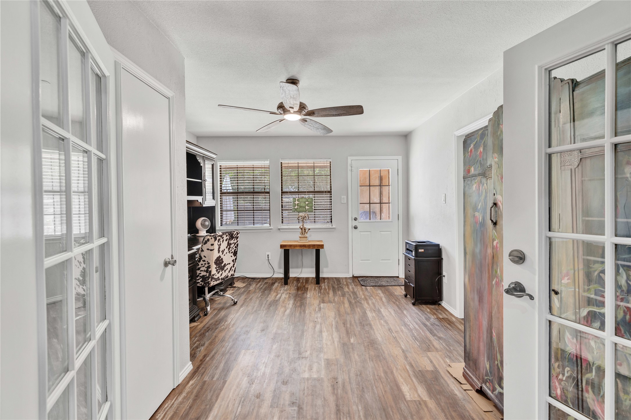 1603 Versailles Drive