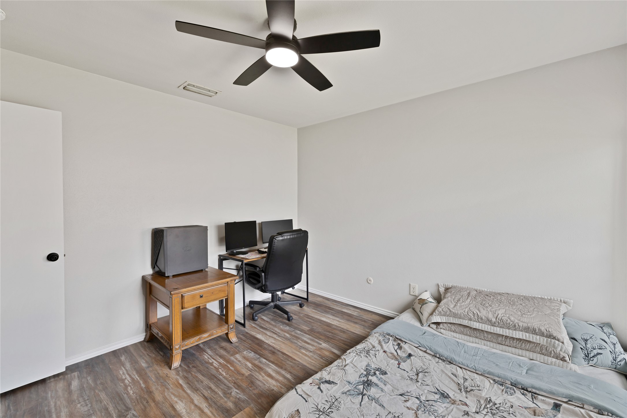 1603 Versailles Drive