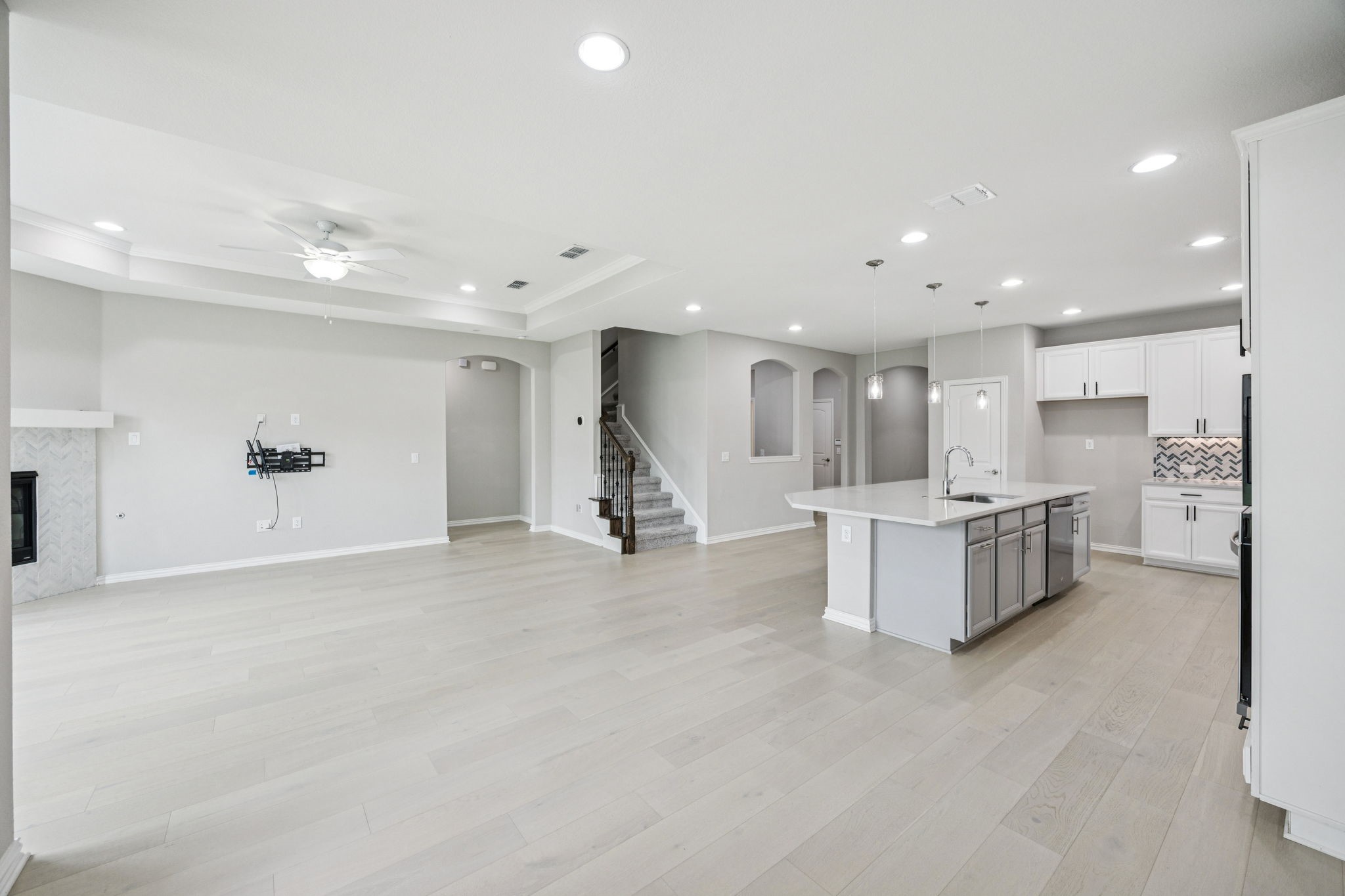3409 Etta Terrace