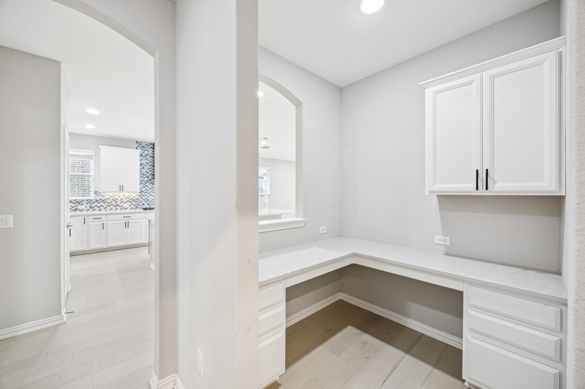 3409 Etta Terrace