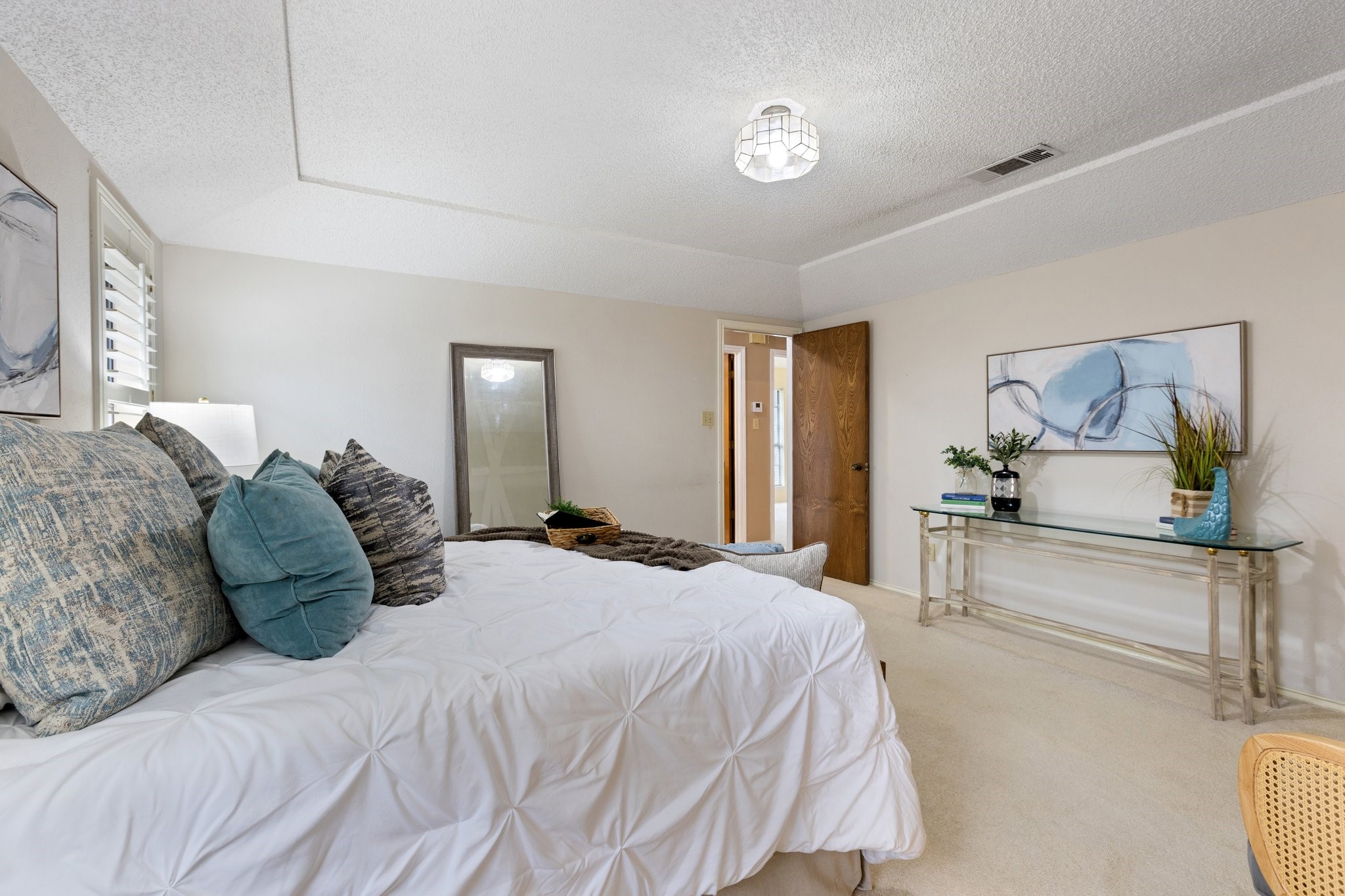 3919 Dome Drive