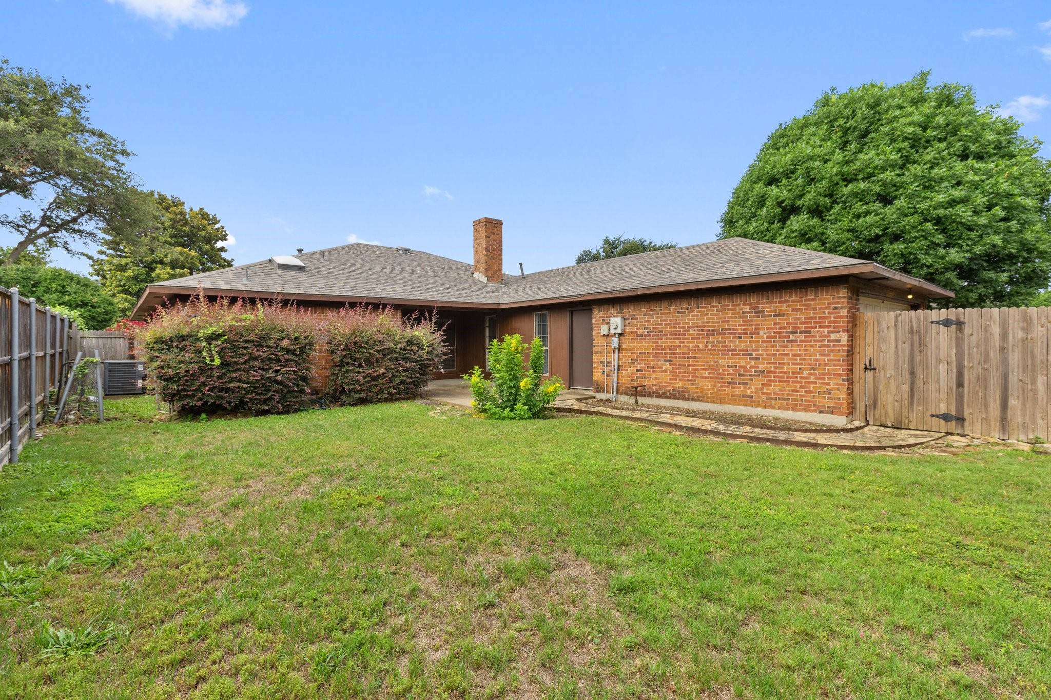 3919 Dome Drive