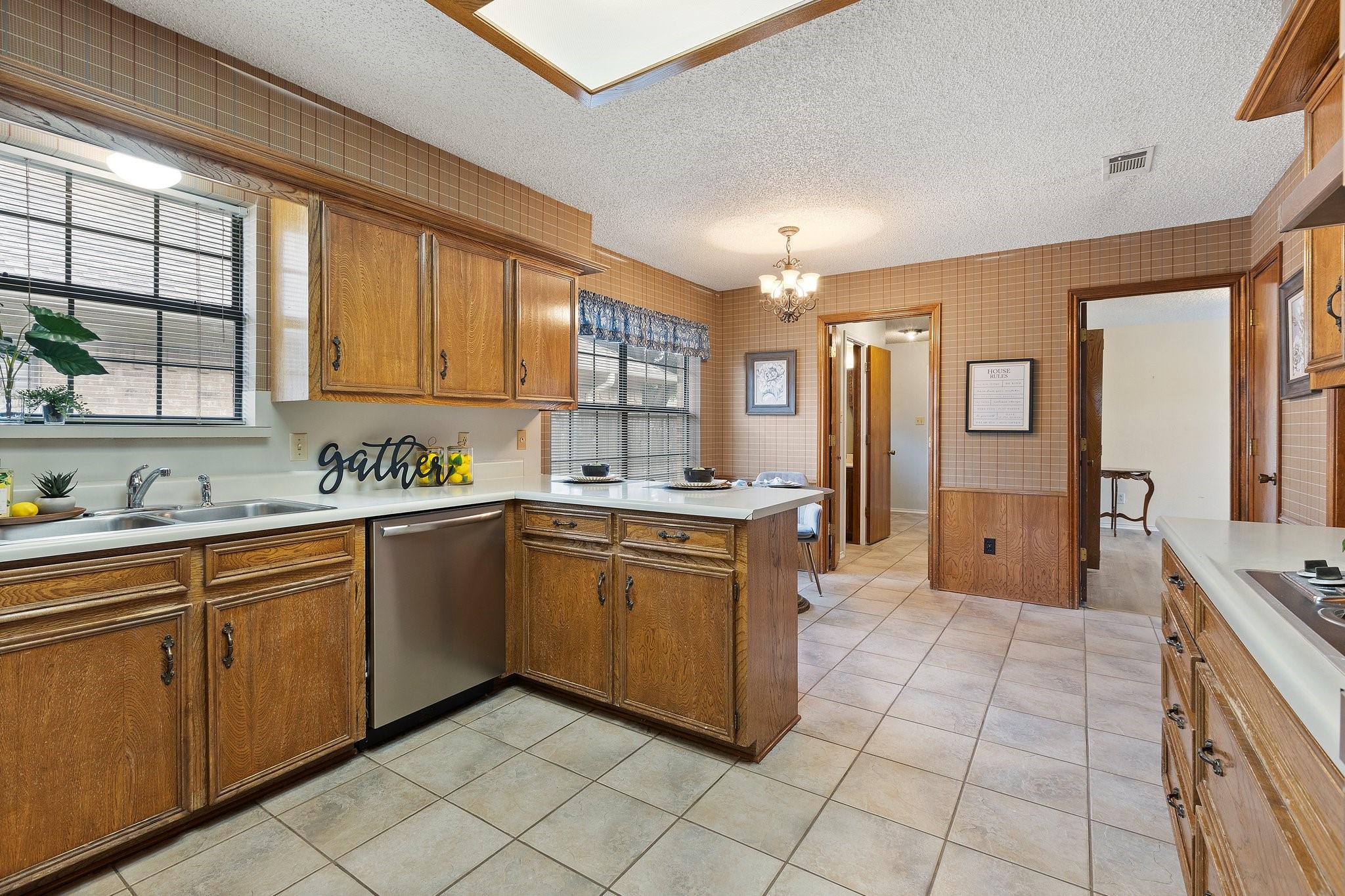 3919 Dome Drive