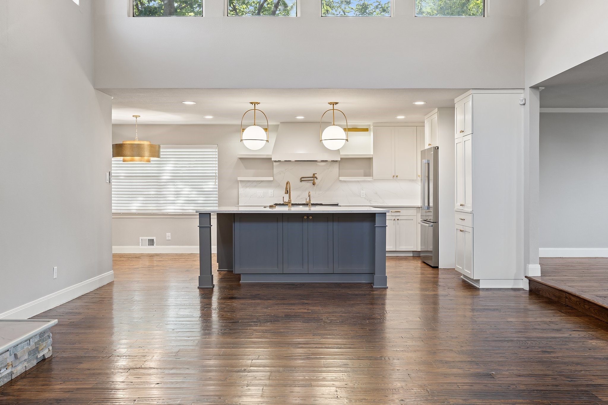 6108 Highgate Lane