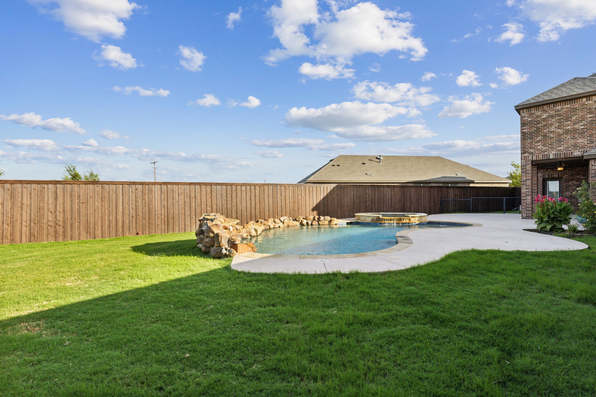 1501 Bennington Lane