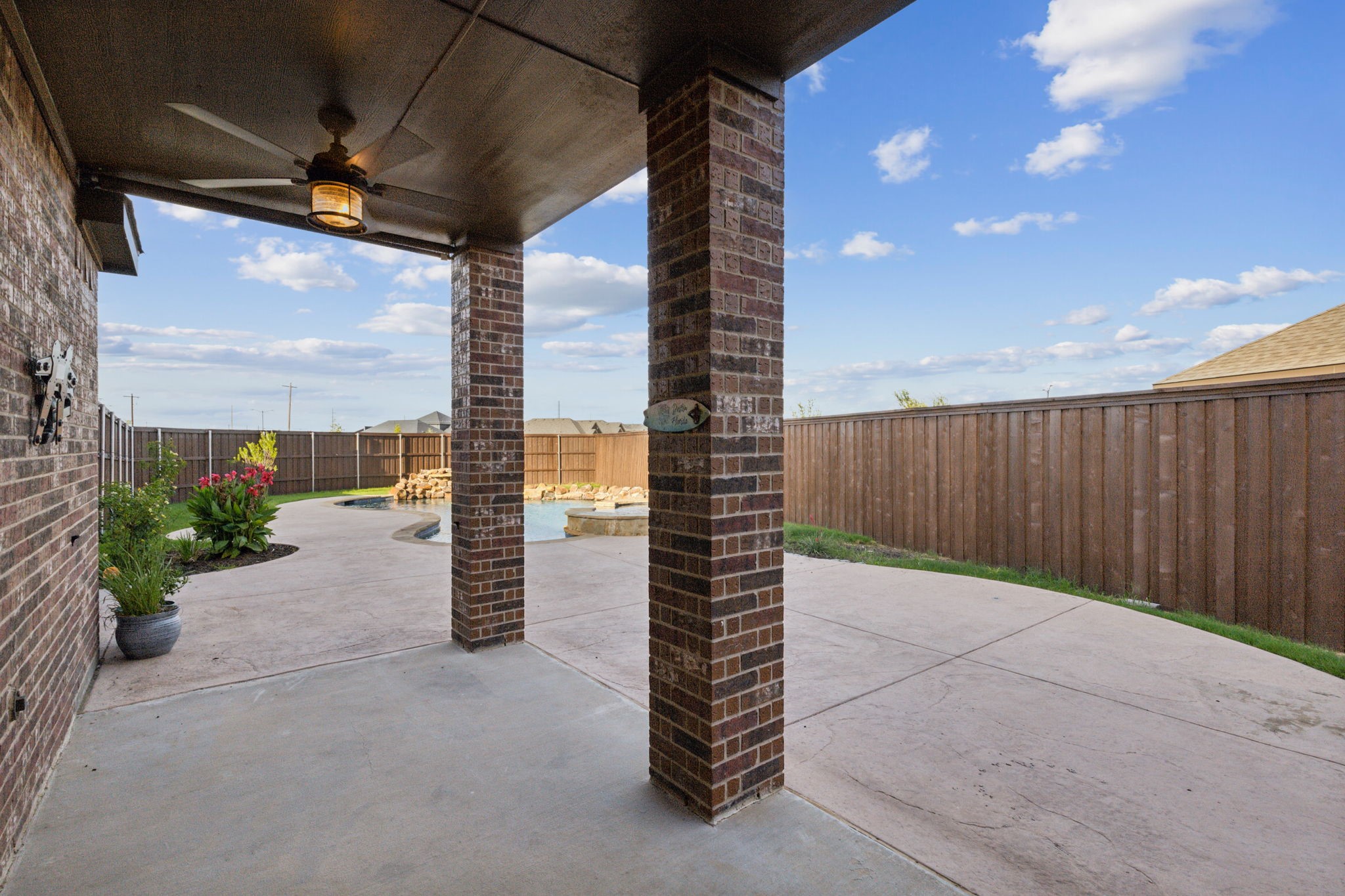 1501 Bennington Lane