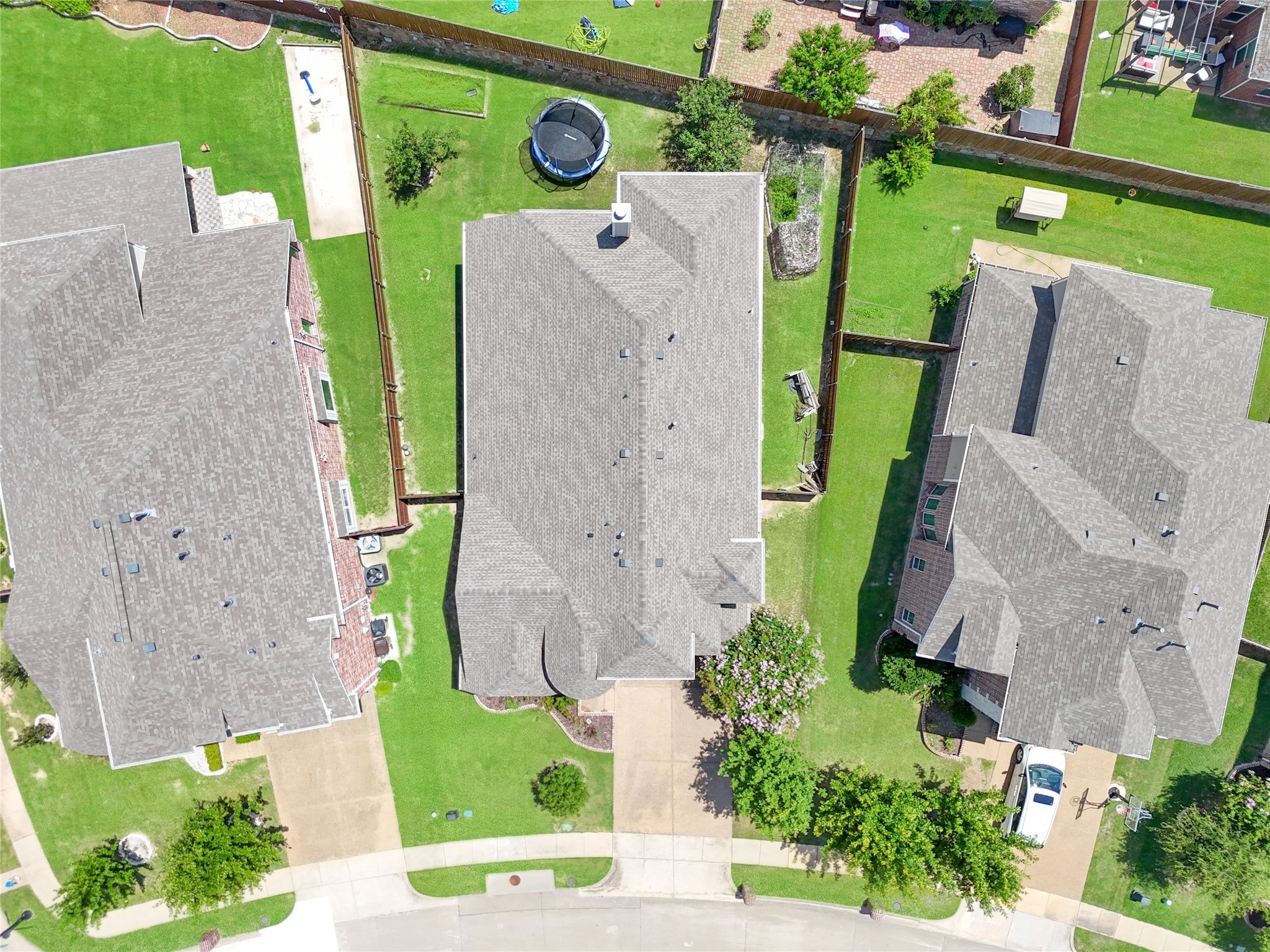 9805 Fernridge Drive