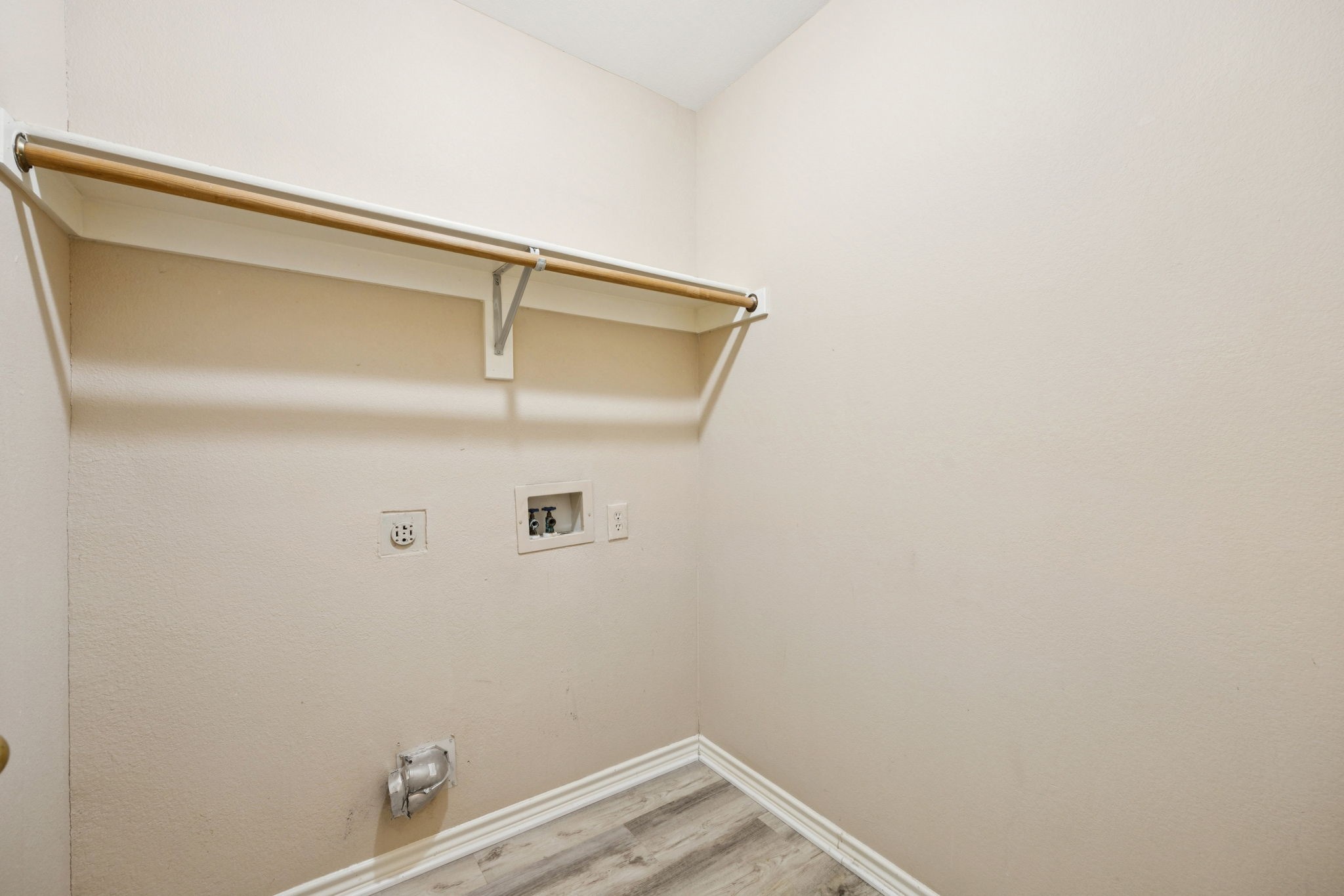 1009 Spanish Oak Drive